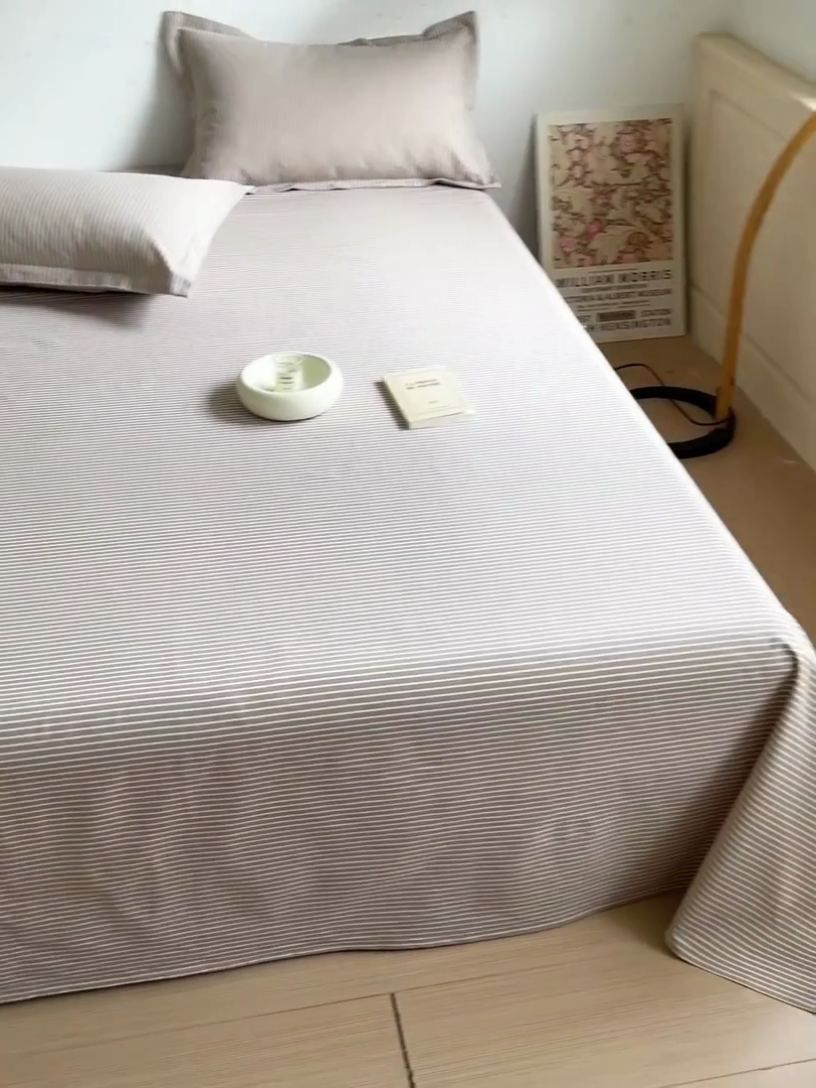 91家纺网 家纺一手货源 找家纺 久云居 2025新款亲肤舒适全棉色织防水床单 米艳条