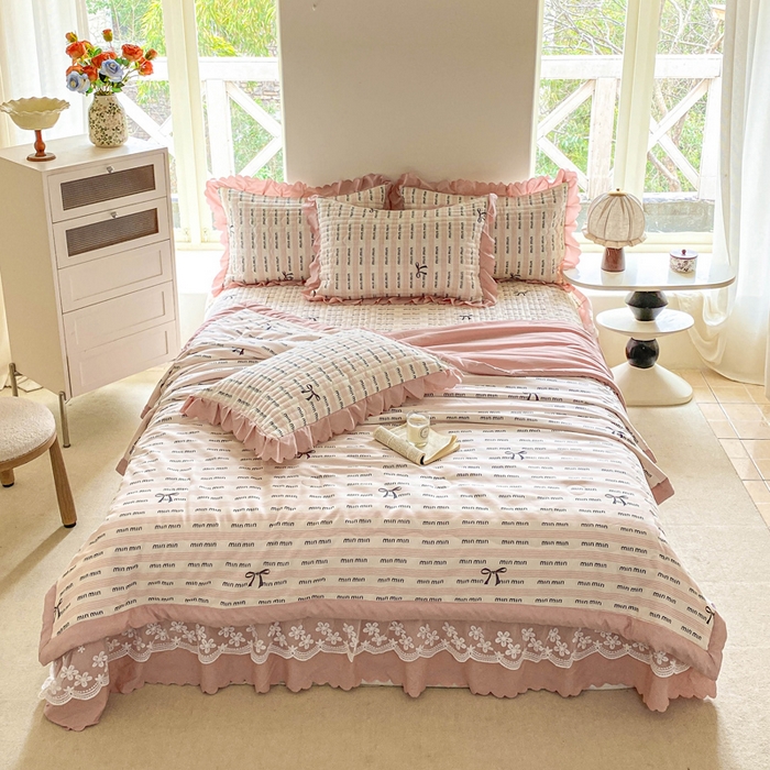 91家纺网 家纺一手货源 找家纺 2025新款直播热款A类针织棉双层纱床盖款夏被四件套 min-粉