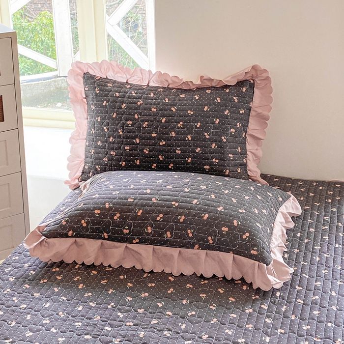 91家纺网 家纺一手货源 找家纺 2025新款直播热款A类针织棉双层纱床盖款夏被四件套 樱桃