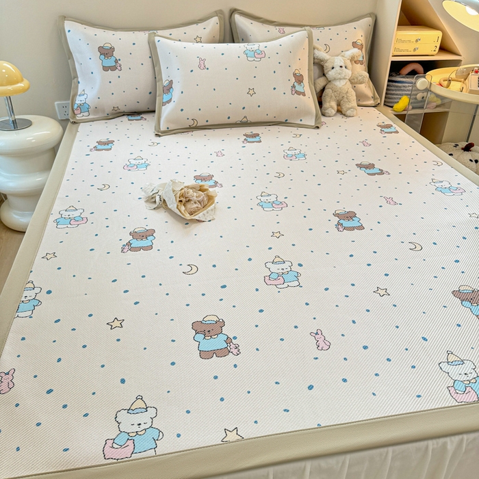 91家纺网 家纺一手货源 找家纺 2025新款懒猫600D数码印花冰藤凉席 睡意朦胧