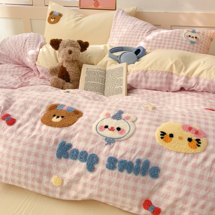 91家纺网 家纺一手货源 找家纺 （总）如一 2025新款A类ins风卡通毛巾绣水洗棉四件套