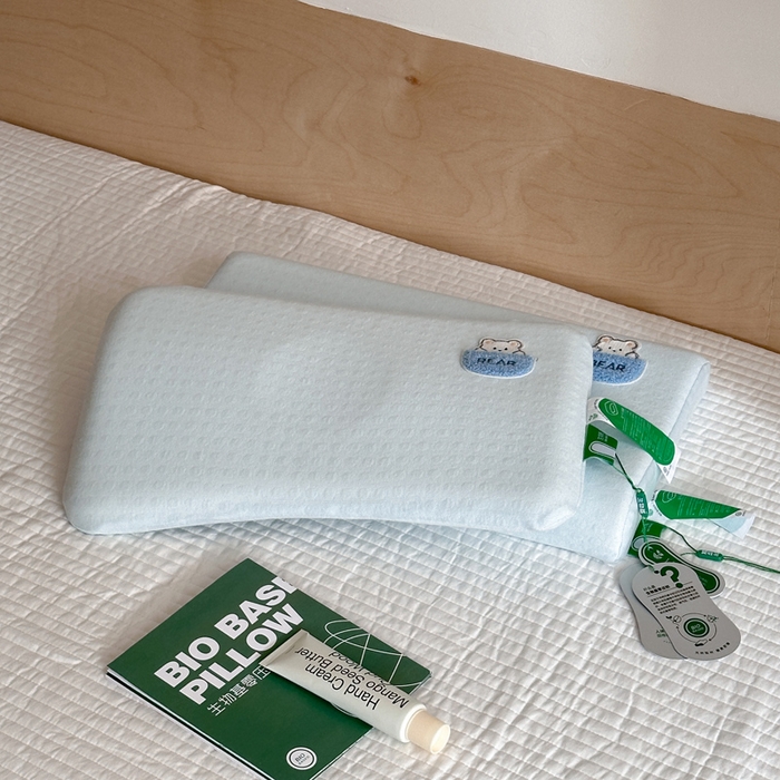 91家纺网 家纺一手货源 找家纺 伟邦枕芯 2025新款淘气熊生物机儿童枕头枕芯 蓝色低枕27*42cm一只