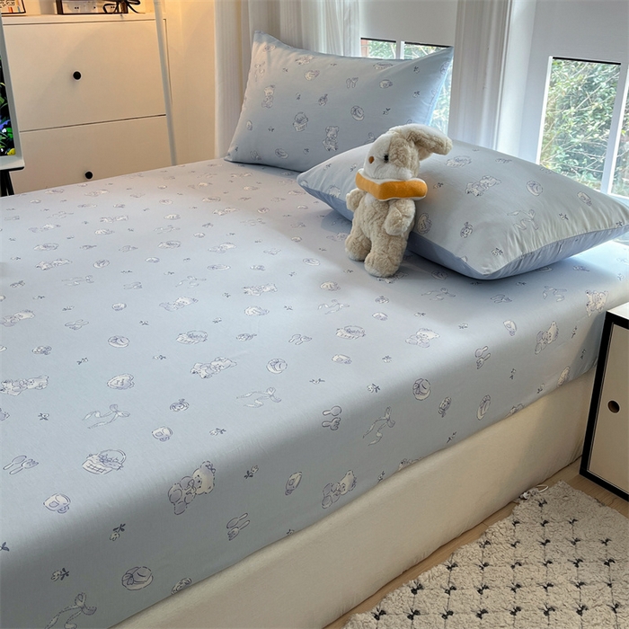 91家纺网 家纺一手货源 找家纺 宝士康家纺 2025新款10A抗菌全棉印花床笠 布偶小熊