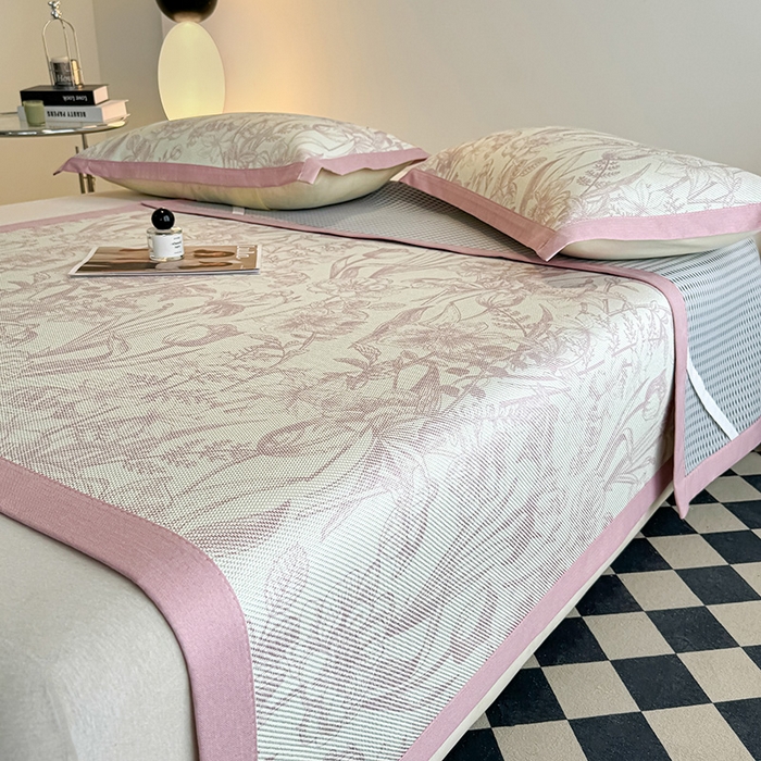 91家纺网 家纺一手货源 找家纺 格真2025新款简约印花冰藤席席子凉席 莫奈花园-粉