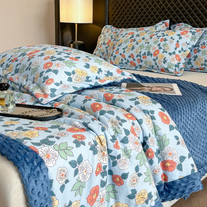 91家纺网 家纺一手货源 找家纺 宝士康家纺 2025新款10A抗菌双层纱豆豆绒夏被 青阳蓝