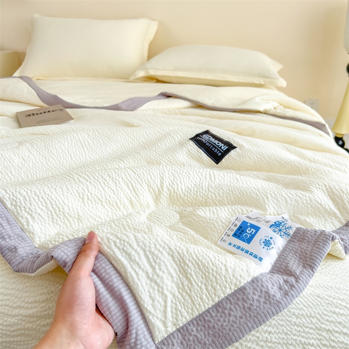 91家纺网 家纺一手货源 找家纺 宝士康家纺 2025新款10A抗菌泡泡棉大豆夏被 被子被芯 米黄