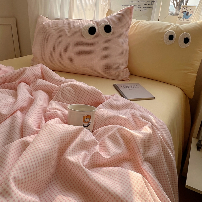 91家纺网 家纺一手货源 找家纺 慕尚家纺 2025新款大眼萌仔夏被 大眼萌 粉格黄