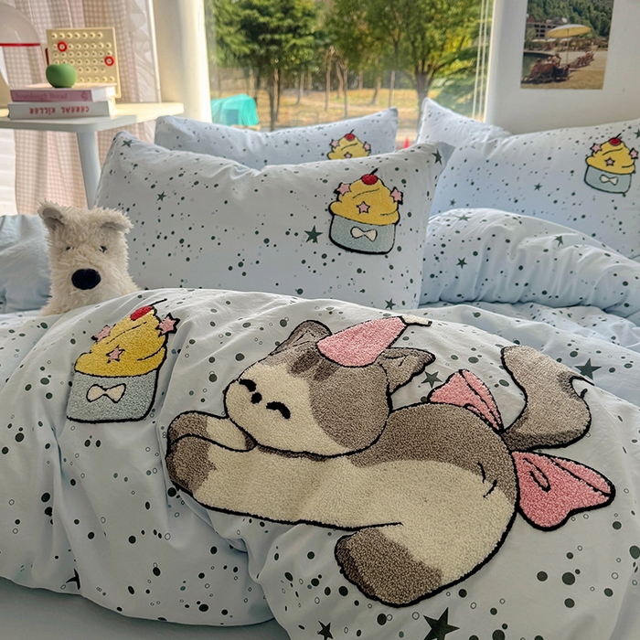 91家纺网 家纺一手货源 找家纺 耀达家居 2025新款A类水洗棉毛巾绣四件套 星空奶油猫