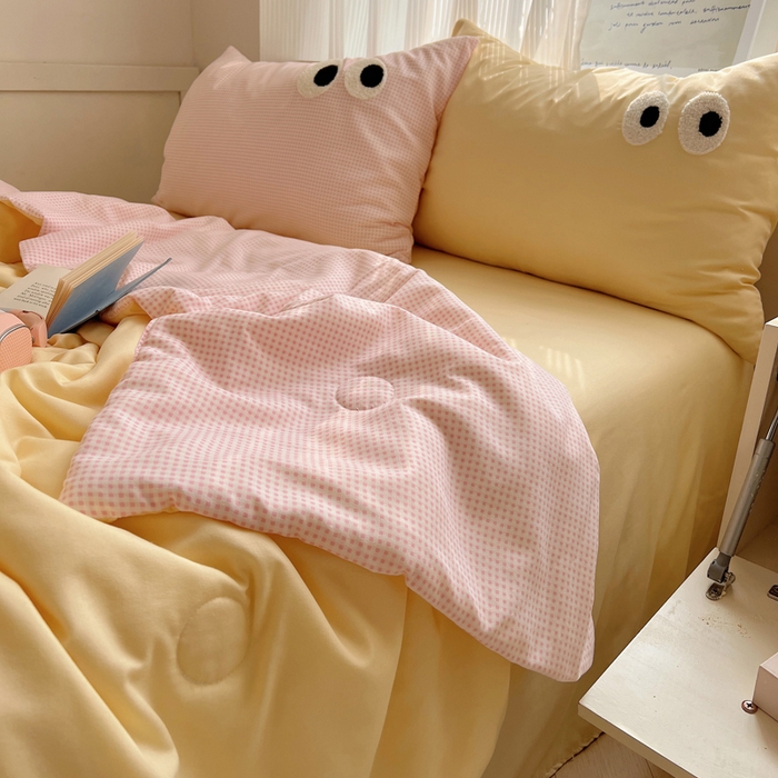 91家纺网 家纺一手货源 找家纺 慕尚家纺 2025新款大眼萌仔夏被 大眼萌 黄粉格