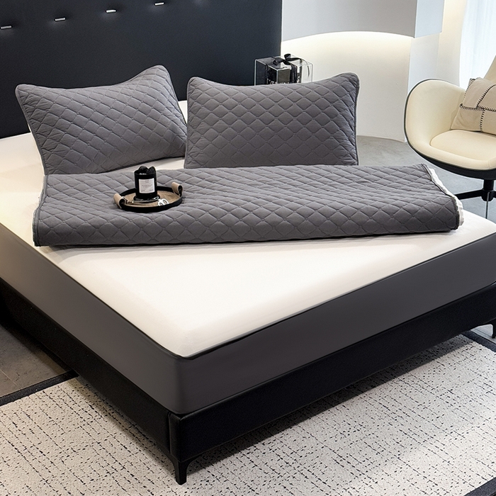 91家纺网 家纺一手货源 找家纺 叠派家纺 2025新款5A抗菌A类夹棉床笠经典款防水款系列 星空灰-小格子防水款