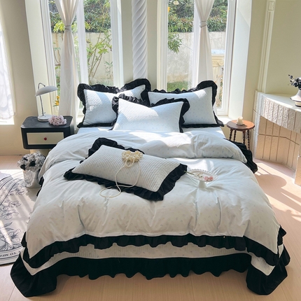 91家纺网 家纺一手货源 找家纺 （总）慕希 2025新款水洗棉花边夹棉床盖款四件套