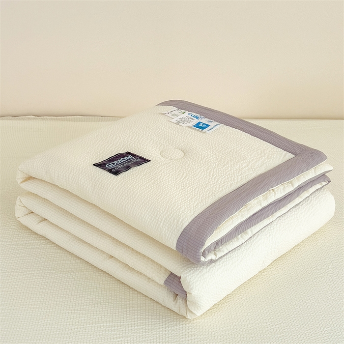 91家纺网 家纺一手货源 找家纺 宝士康家纺 2025新款10A抗菌泡泡棉大豆夏被 被子被芯 米黄