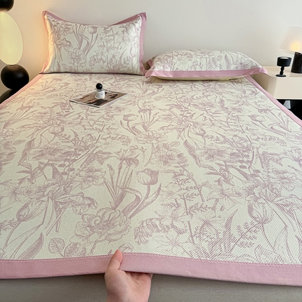 91家纺网 家纺一手货源 找家纺 格真2025新款简约印花冰藤席席子凉席 莫奈花园-粉