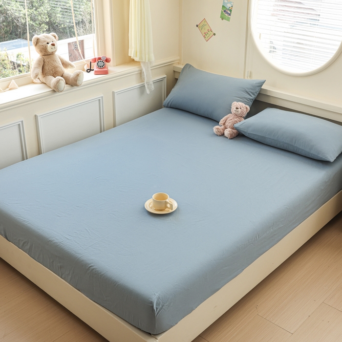 91家纺网 家纺一手货源 找家纺 2025新款全棉A类简约素色水洗棉纯棉单床笠 浅蓝