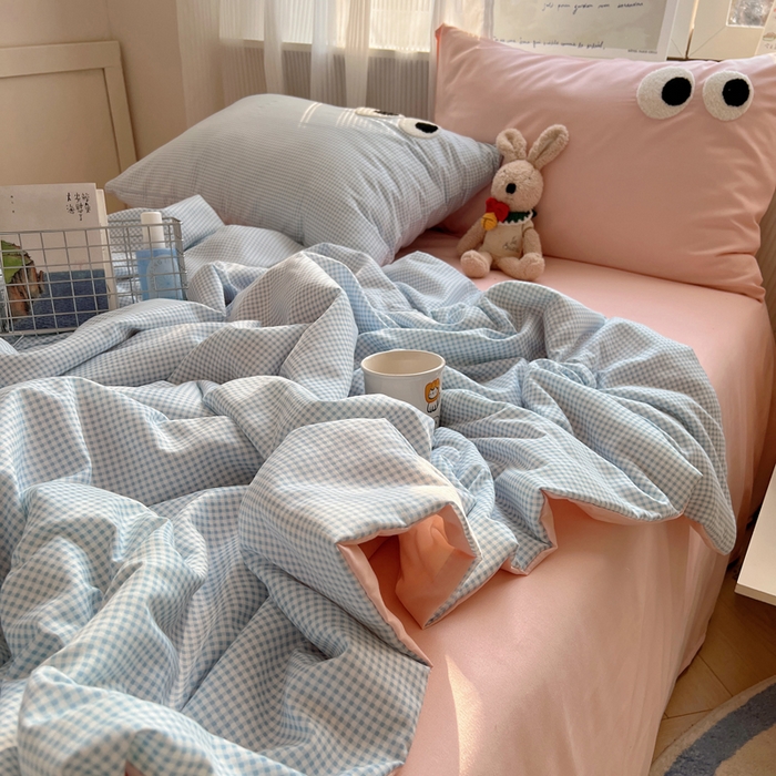 91家纺网 家纺一手货源 找家纺 慕尚家纺 2025新款大眼萌仔夏被 大眼萌 蓝格粉