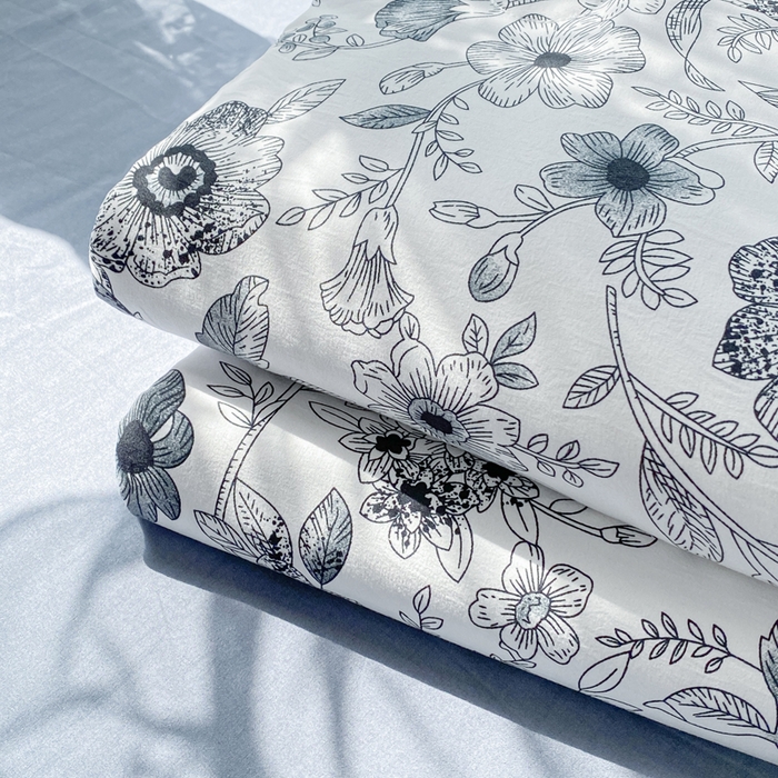 91家纺网 家纺一手货源 找家纺 爱彼家纺 2025新款小碎花水洗棉法式夏被四件套 糯糯棉法式夏被-水墨花园