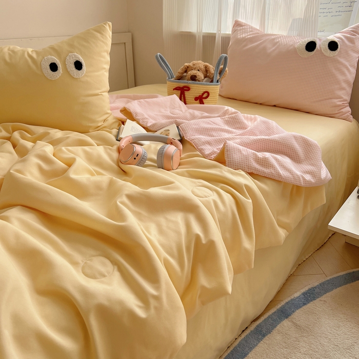 91家纺网 家纺一手货源 找家纺 慕尚家纺 2025新款大眼萌仔夏被 大眼萌 黄粉格