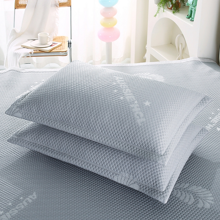 91家纺网 家纺一手货源 找家纺 尚品凤凰 2025新款小清新凉感超柔冰豆席凉席平铺款床笠款 飘羽-灰