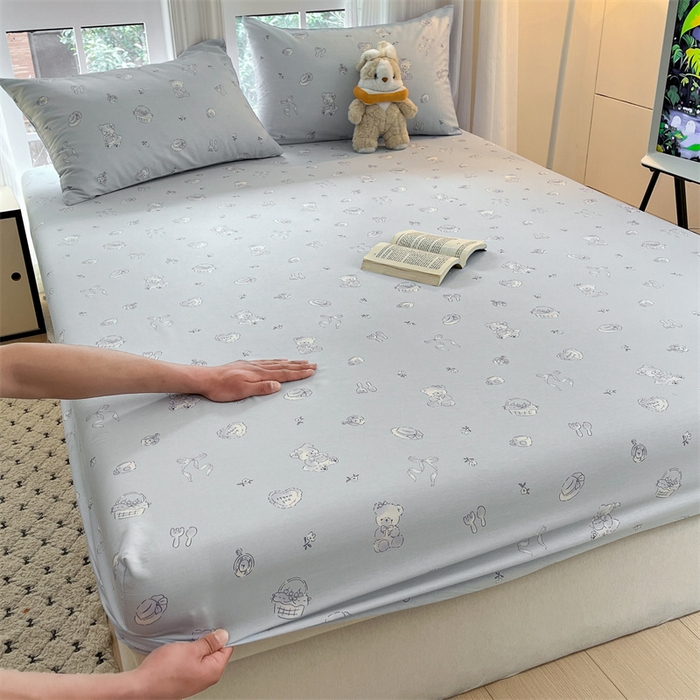 91家纺网 家纺一手货源 找家纺 宝士康家纺 2025新款10A抗菌全棉印花床笠 布偶小熊