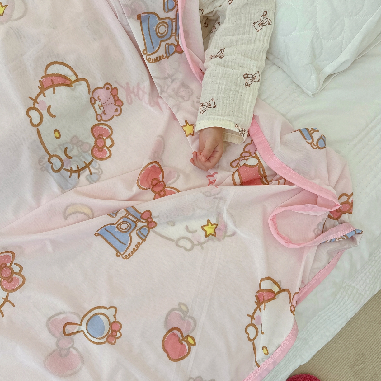 91家纺网 家纺一手货源 找家纺 兜米家居 2025新款三丽鸥夏季新品凉感毯盖毯 凯蒂猫