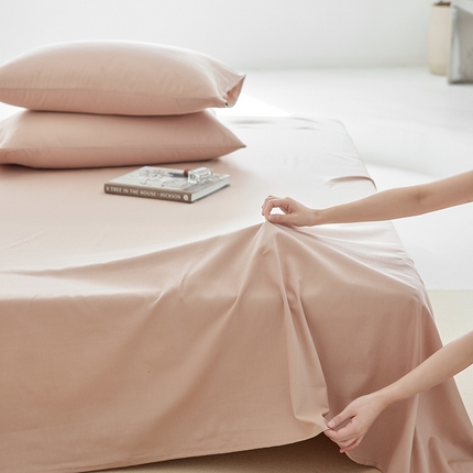 91家纺网 家纺一手货源 找家纺 2025新款A类40S全棉糯感大雁纹提花单品床单 可可灰