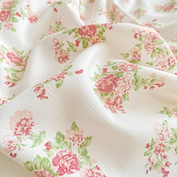 91家纺网 家纺一手货源 找家纺 2025新款针织双层纱夏被床盖四件套单夏被单床盖单品 蔷薇之恋