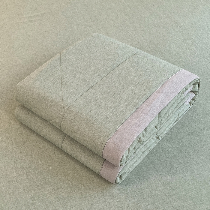 91家纺网 家纺一手货源 找家纺 宝士康家纺 2025新款10A抗菌无印风夏被 被子被芯 薄荷绿