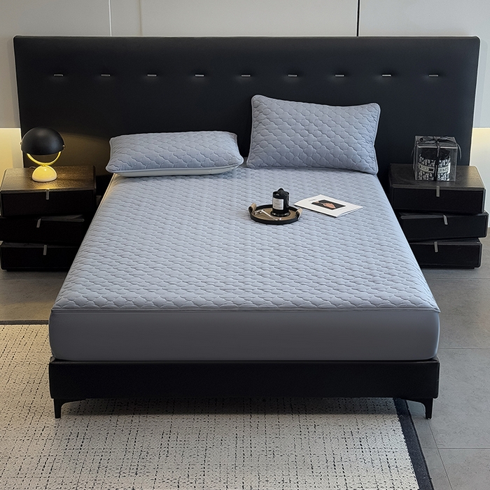 91家纺网 家纺一手货源 找家纺 叠派家纺 2025新款5A抗菌A类夹棉床笠经典款防水款系列 灰蓝-梅花经典款