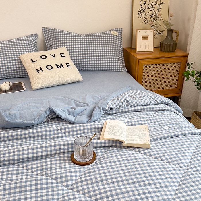 91家纺网 家纺一手货源 找家纺 宝士康家纺 2025新款10A抗菌无印风夏被 被子被芯 天蓝小格