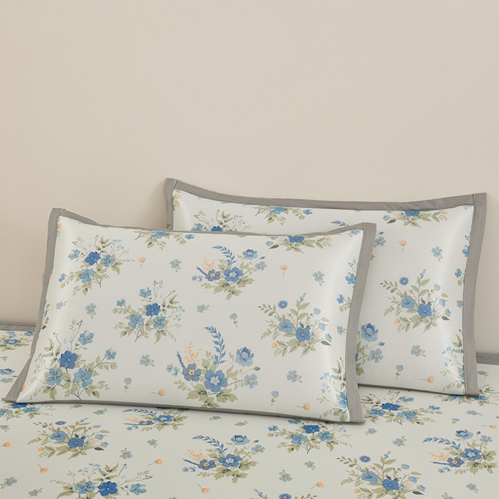 91家纺网 家纺一手货源 找家纺 简一 2025新款A类碳光印花数码冰丝凉席系列-床笠款 浪漫花影