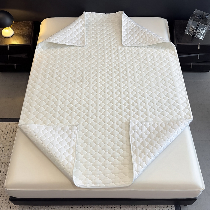 91家纺网 家纺一手货源 找家纺 叠派家纺 2025新款5A抗菌A类夹棉床笠经典款防水款系列 白色-梅花经典款