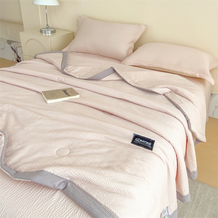 91家纺网 家纺一手货源 找家纺 （总）宝士康家纺 2025新款10A抗菌泡泡棉大豆夏被 被子被芯