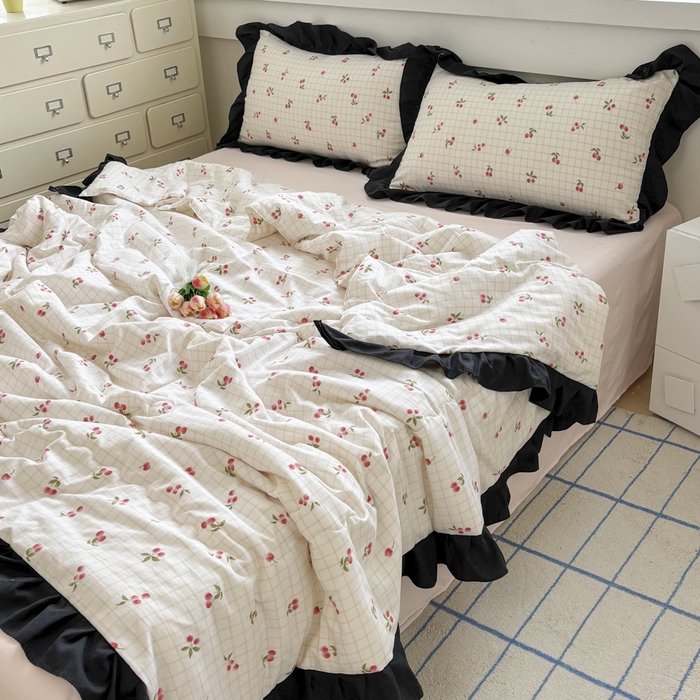 91家纺网 家纺一手货源 找家纺 （总）老K (原美阁） 2025新款法式黑边夏被四件套赫本风空调被四件套