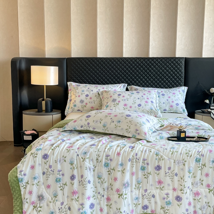 91家纺网 家纺一手货源 找家纺 宝士康家纺 2025新款10A抗菌双层纱豆豆绒夏被 花韵