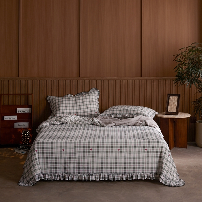 91家纺网 家纺一手货源 找家纺 安莱生活 2025新款全棉精梳棉双层纱绉纱数码印花夏凉被 海派甜心-灰  夏被