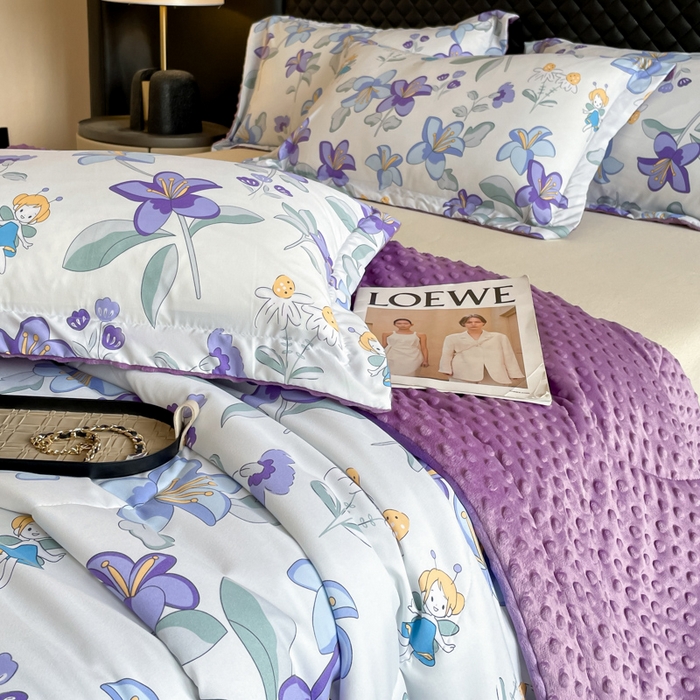 91家纺网 家纺一手货源 找家纺 宝士康家纺 2025新款10A抗菌双层纱豆豆绒夏被 花仙子