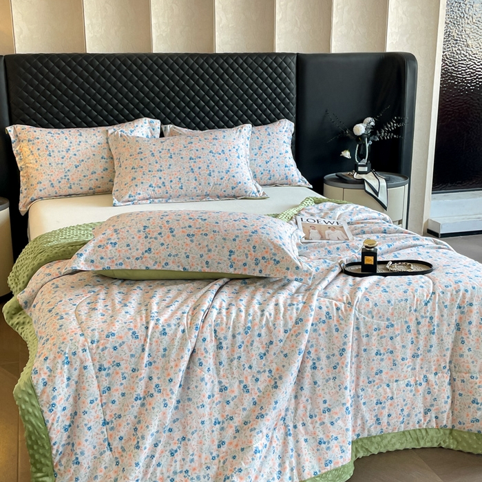 91家纺网 家纺一手货源 找家纺 宝士康家纺 2025新款10A抗菌双层纱豆豆绒夏被 朝花夕拾