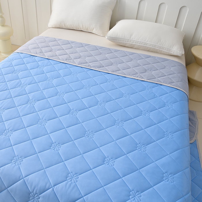 91家纺网 家纺一手货源 找家纺 眠多宝 2025新款冰激凌凉感丝纯色夏被被子被芯（跨境电商） 冰河蓝