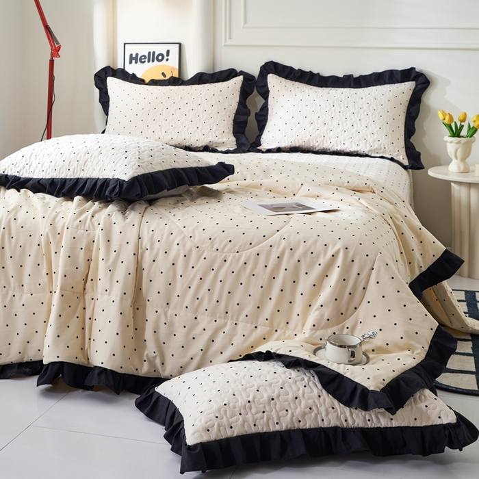 91家纺网 家纺一手货源 找家纺 蝶帕家纺 2025新款法式赫本风韩版花边床盖款夏被四件套 点点爱