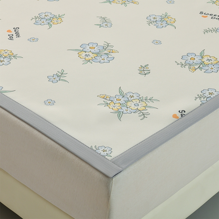 91家纺网 家纺一手货源 找家纺 简一 2025新款A类碳光印花数码冰丝凉席系列-床单款 觅境花园