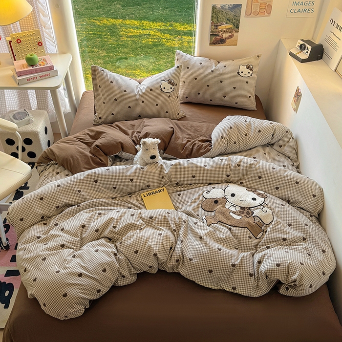 91家纺网 家纺一手货源 找家纺 耀达家居 2025新款A类水洗棉毛巾绣四件套 美拉德凯蒂