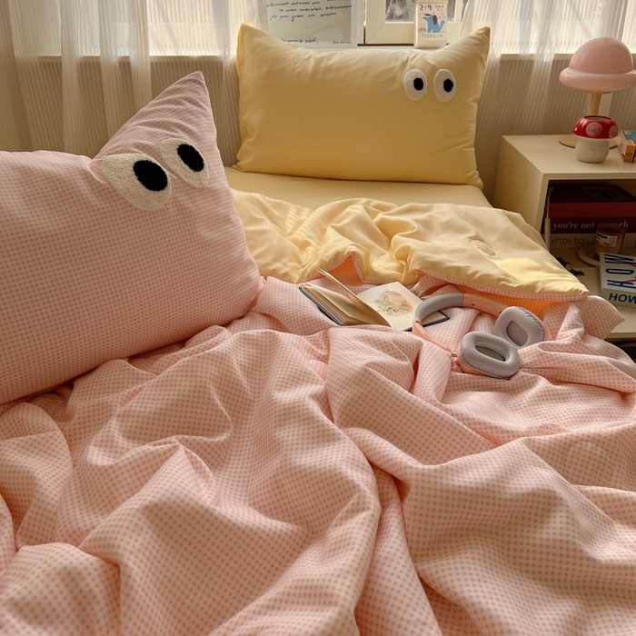 91家纺网 家纺一手货源 找家纺 慕尚家纺 2025新款大眼萌仔夏被 大眼萌 粉格黄