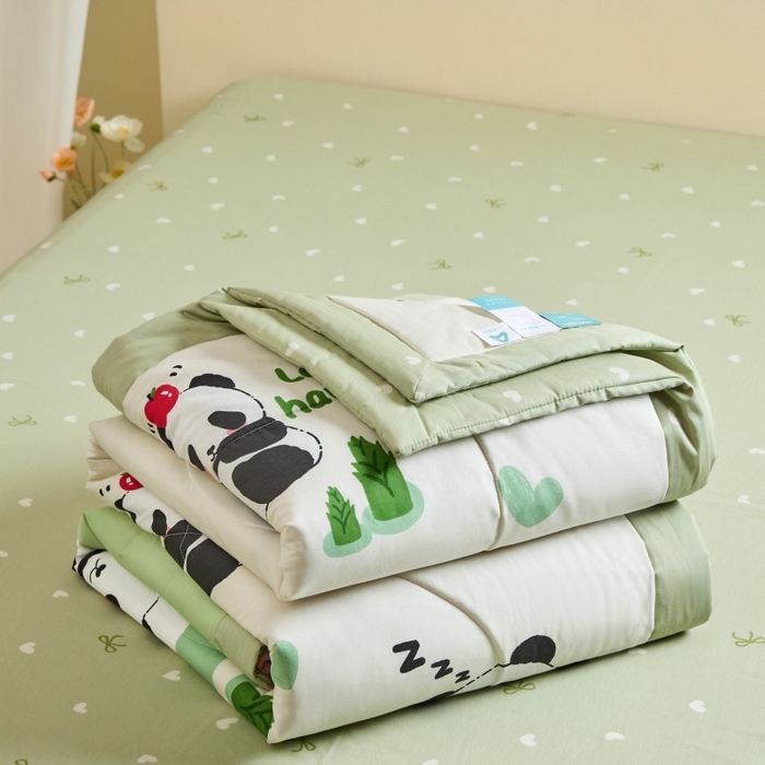 91家纺网 家纺一手货源 找家纺 宝士康家纺 2025新款10A抗菌全棉夏被四件套（床单款） 森林熊猫