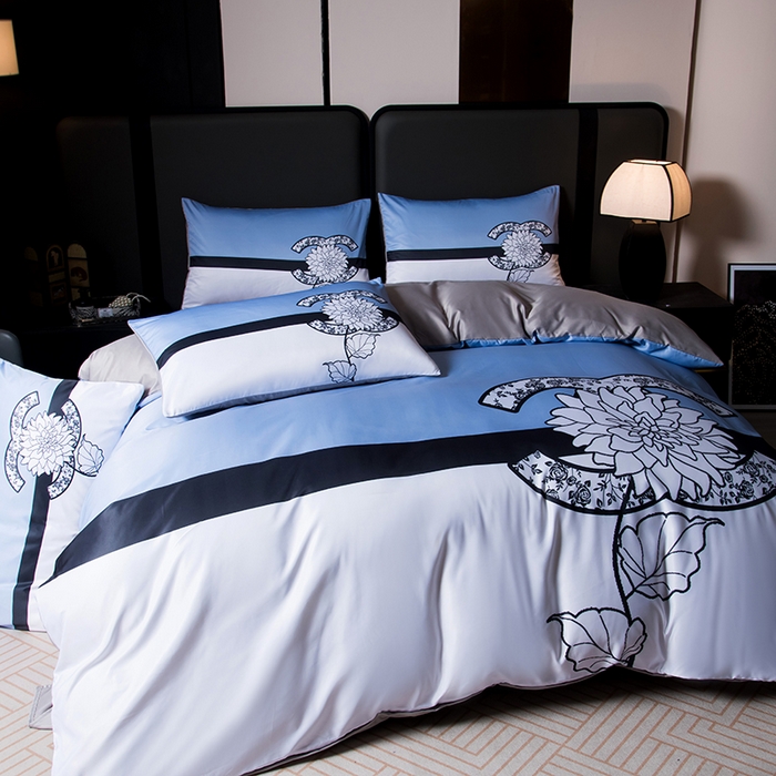 91家纺网 家纺一手货源 找家纺 爵仕家纺 2025新款轻奢潮牌水洗真丝四件套 天空蓝