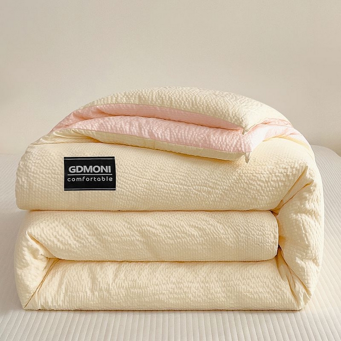 91家纺网 家纺一手货源 找家纺 宝士康家纺 2025新款加厚泡泡棉大豆冬被子被芯 麦秸霜华