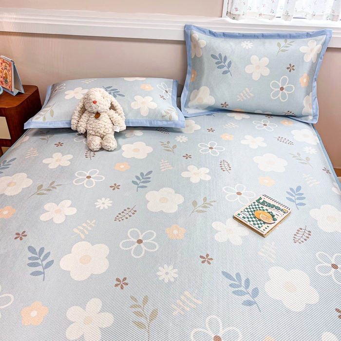 91家纺网 家纺一手货源 找家纺 慕尚家纺 2025新款数码印花床席床笠款冰藤席 床笠款-花朵蓝