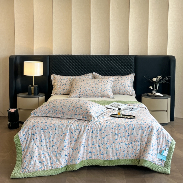 91家纺网 家纺一手货源 找家纺 宝士康家纺 2025新款10A抗菌双层纱豆豆绒夏被 朝花夕拾