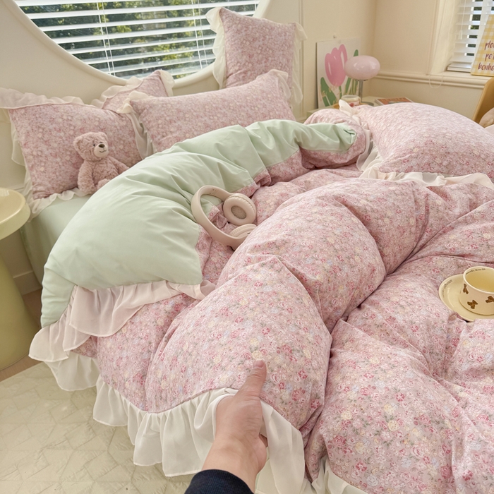 91家纺网 家纺一手货源 找家纺 苏拉家居 2025新款雪纺花边云感提花针织双层纱四件套 蔷薇花开