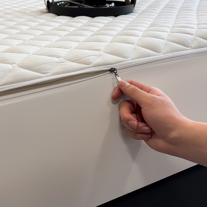 91家纺网 家纺一手货源 找家纺 叠派家纺 2025新款5A抗菌A类夹棉床笠经典款防水款系列 莹月白-小格子经典款