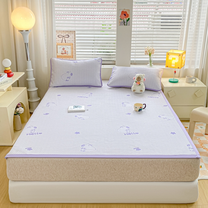 91家纺网 家纺一手货源 找家纺 春寻家纺 2025新款冰豆豆冰丝凉席-卡皮巴拉系列 床单款-卡皮巴拉-紫